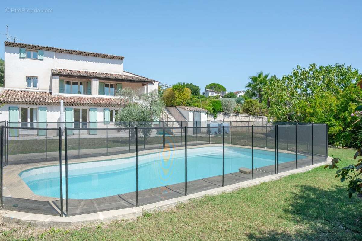 Maison à LA COLLE-SUR-LOUP