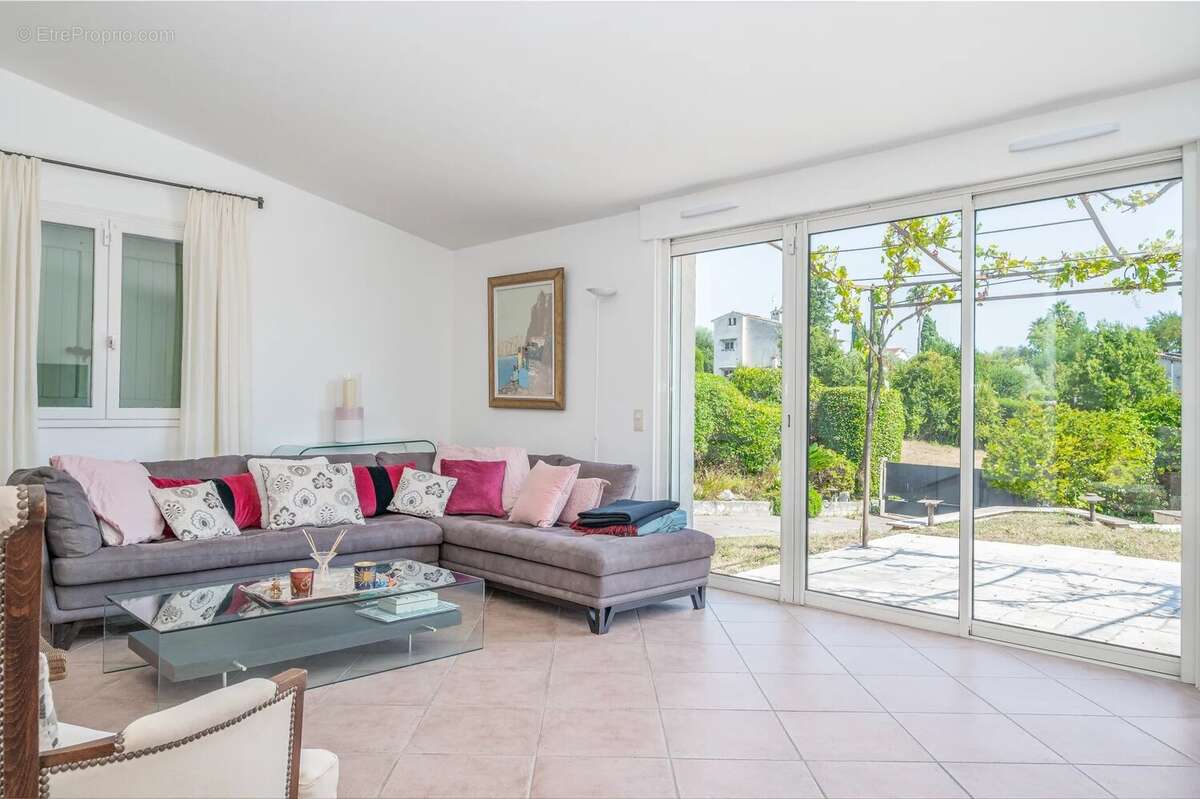 Maison à LA COLLE-SUR-LOUP