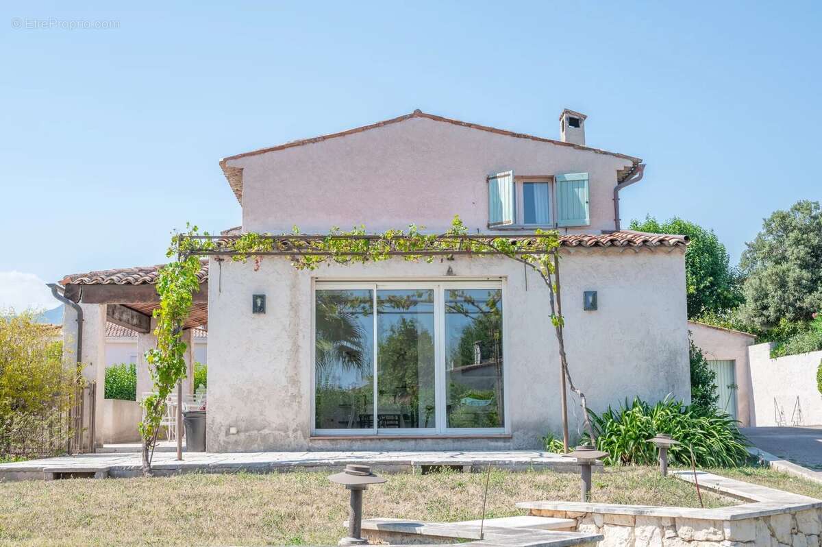 Maison à LA COLLE-SUR-LOUP