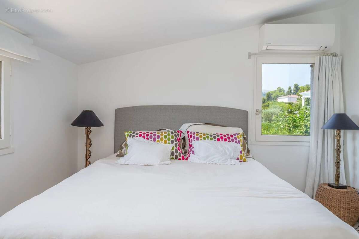 Maison à LA COLLE-SUR-LOUP