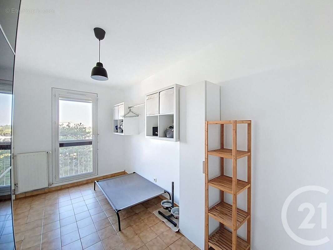 Appartement à SAINT-FONS