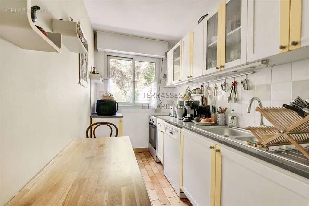Appartement à MAISONS-ALFORT