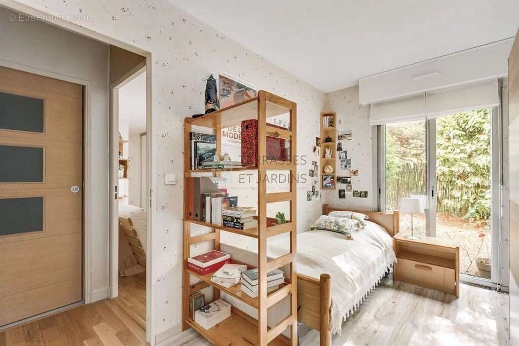 Appartement à MAISONS-ALFORT