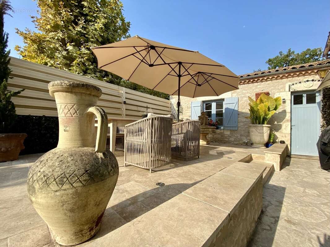 Maison à MONFLANQUIN