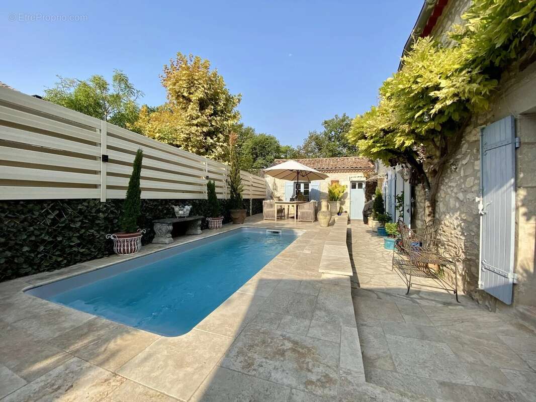 Maison à MONFLANQUIN