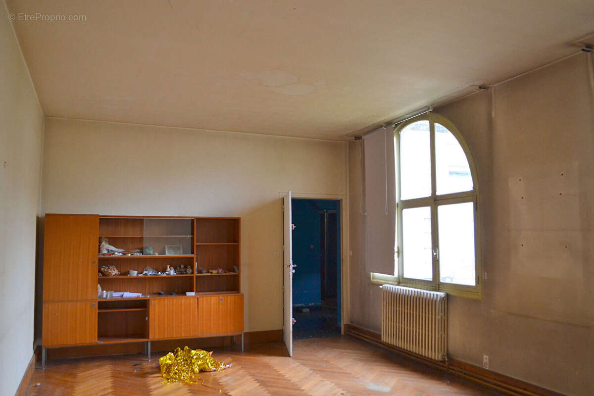 Maison à CHATELLERAULT