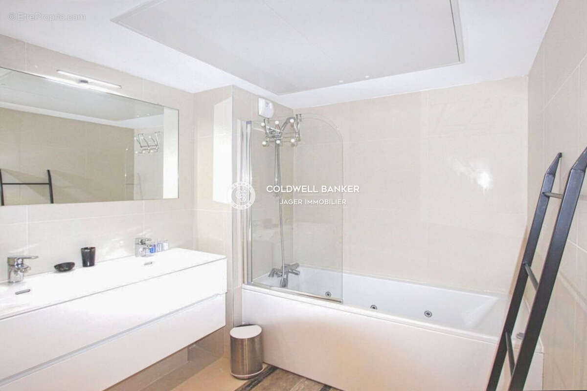 Appartement à SAINT-TROPEZ