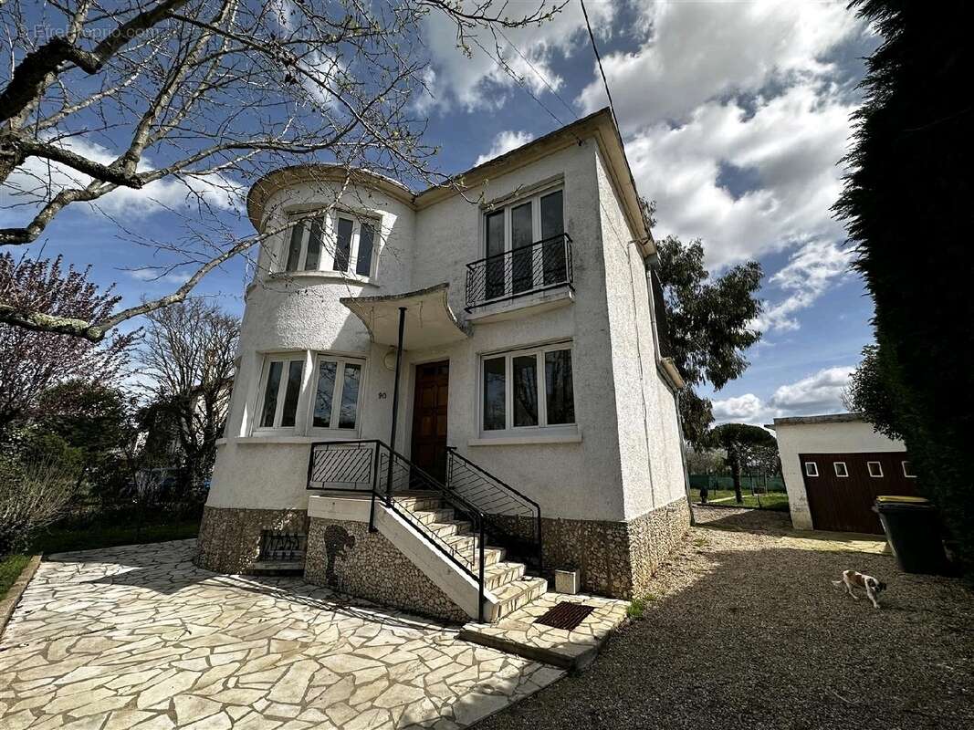 Maison à LESCURE-D&#039;ALBIGEOIS