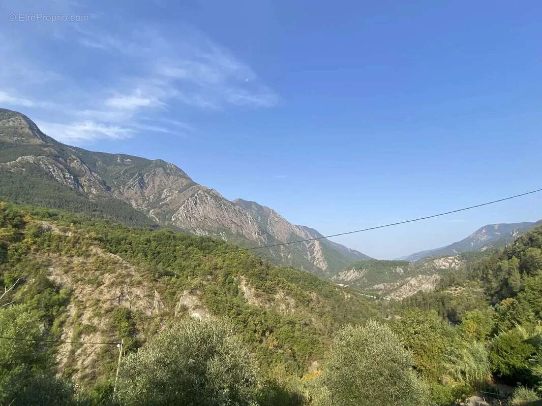 Terrain à MALAUSSENE