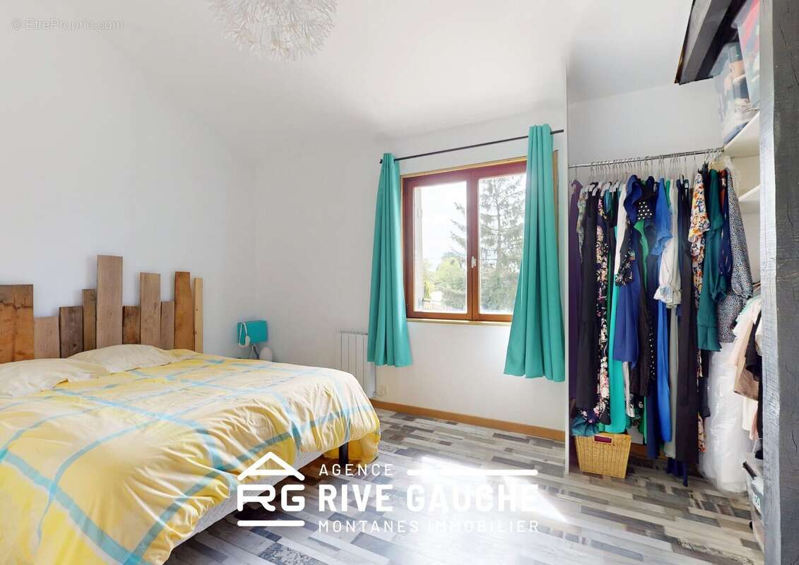 Maison à ROUSSILLON