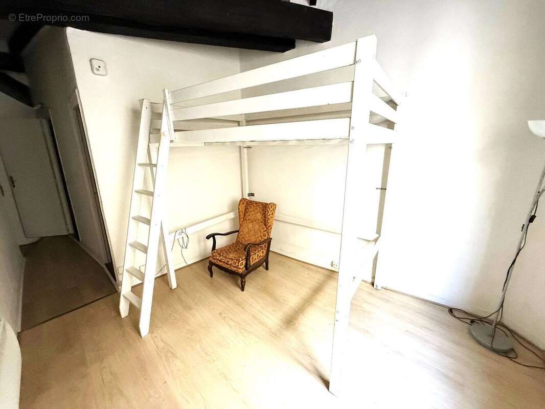 Appartement à PARIS-5E