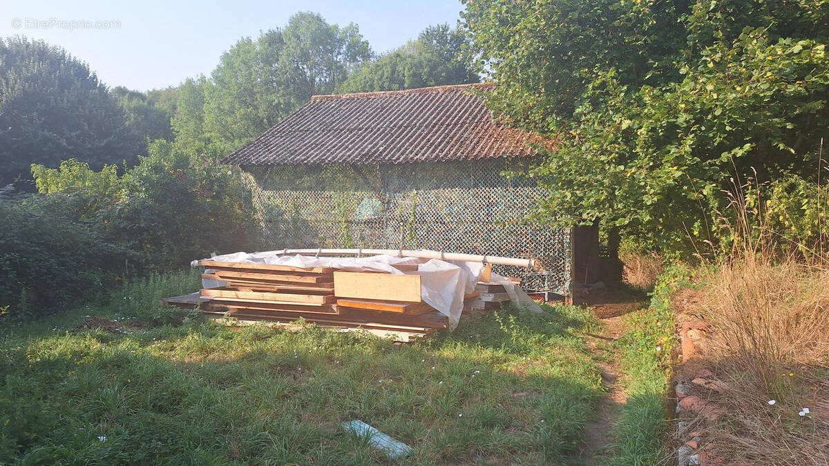 20250814_101719 - Commerce à PIEGUT-PLUVIERS