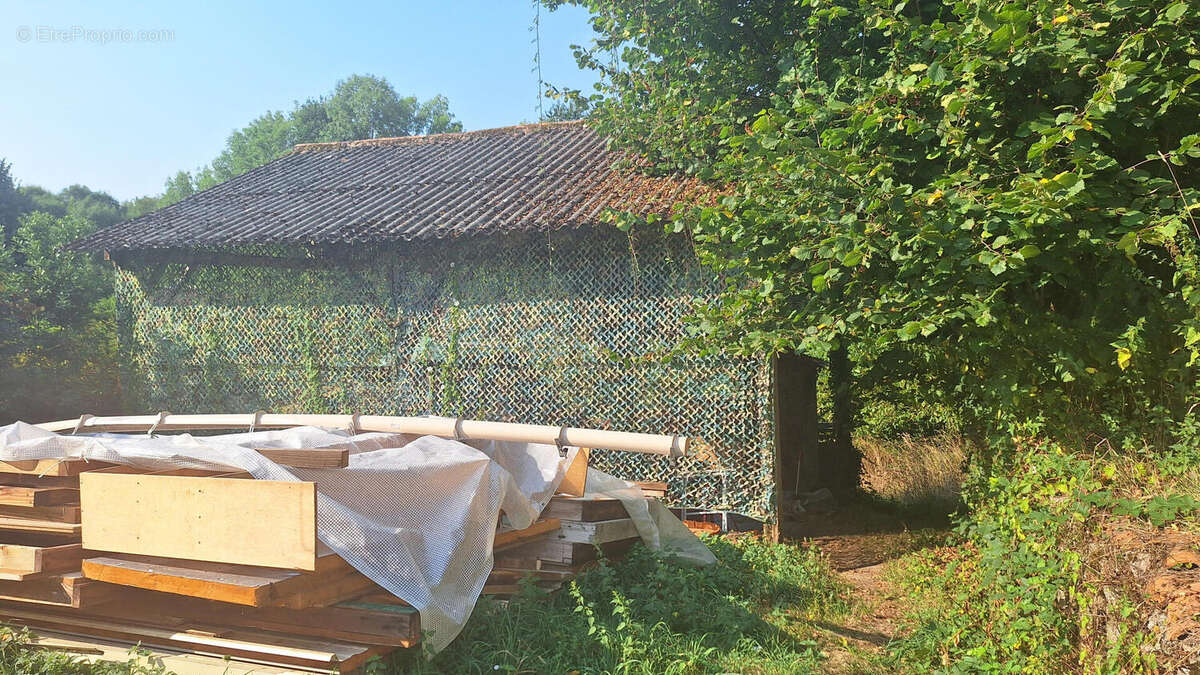 20250814_101922 - Commerce à PIEGUT-PLUVIERS