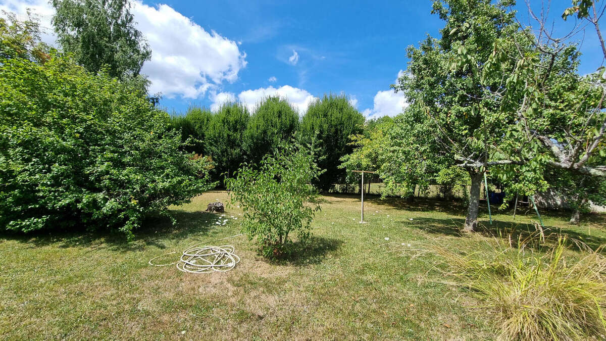 20250802_153417 - Maison à NONTRON