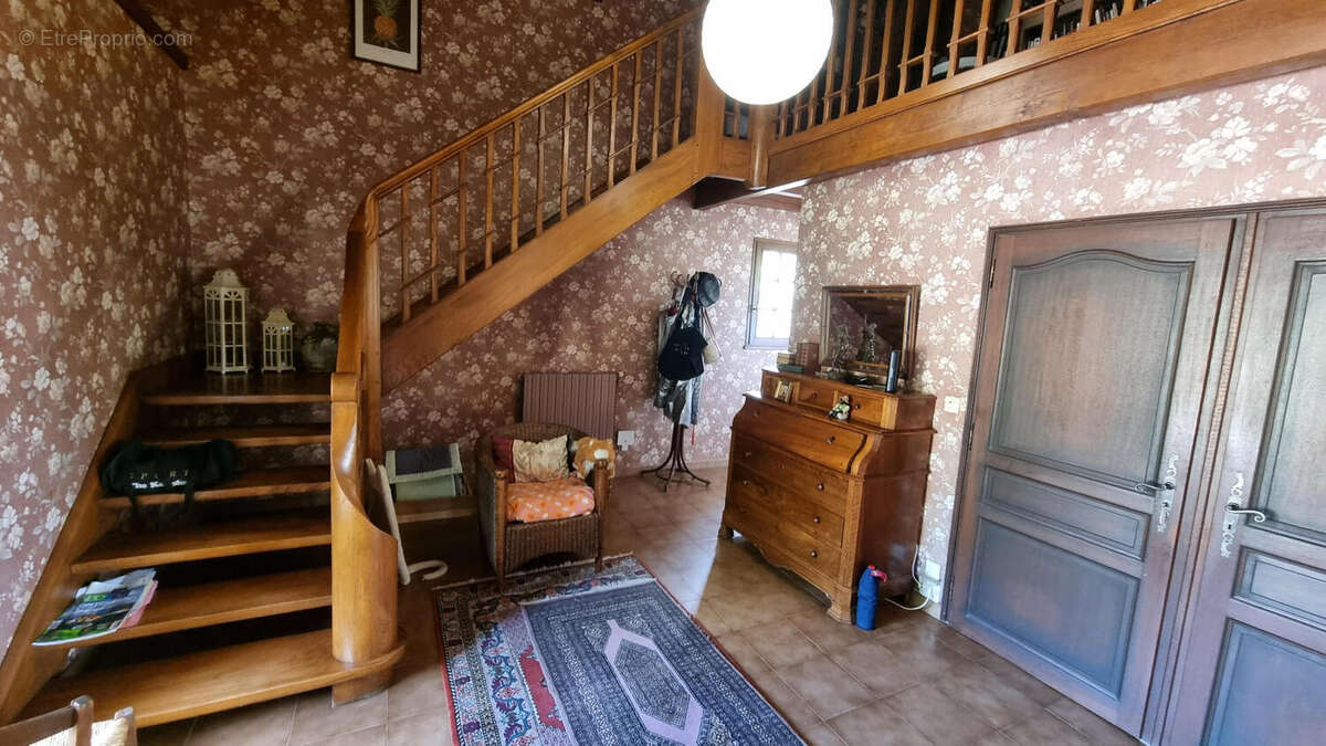 20250729_161224 - Maison à SAINT-MARTIAL-DE-VALETTE