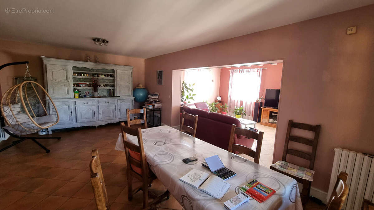 20250725_102912 - Maison à SAINT-MARTIAL-DE-VALETTE