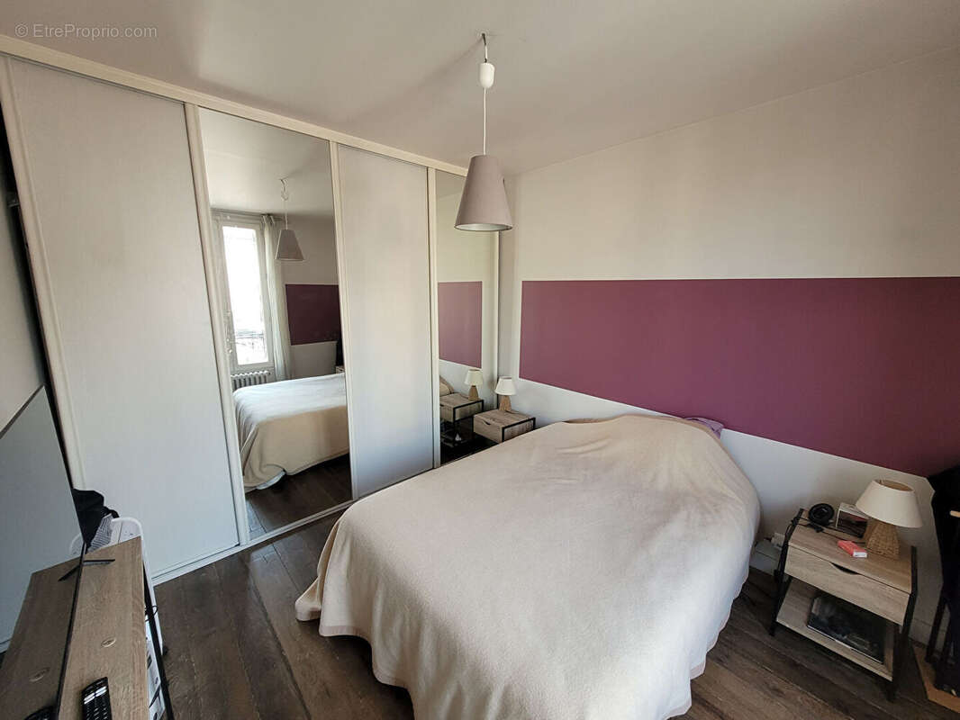 Maison à L'HAY-LES-ROSES