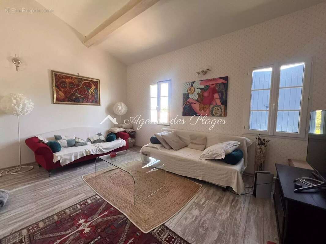 Maison à CORME-ECLUSE