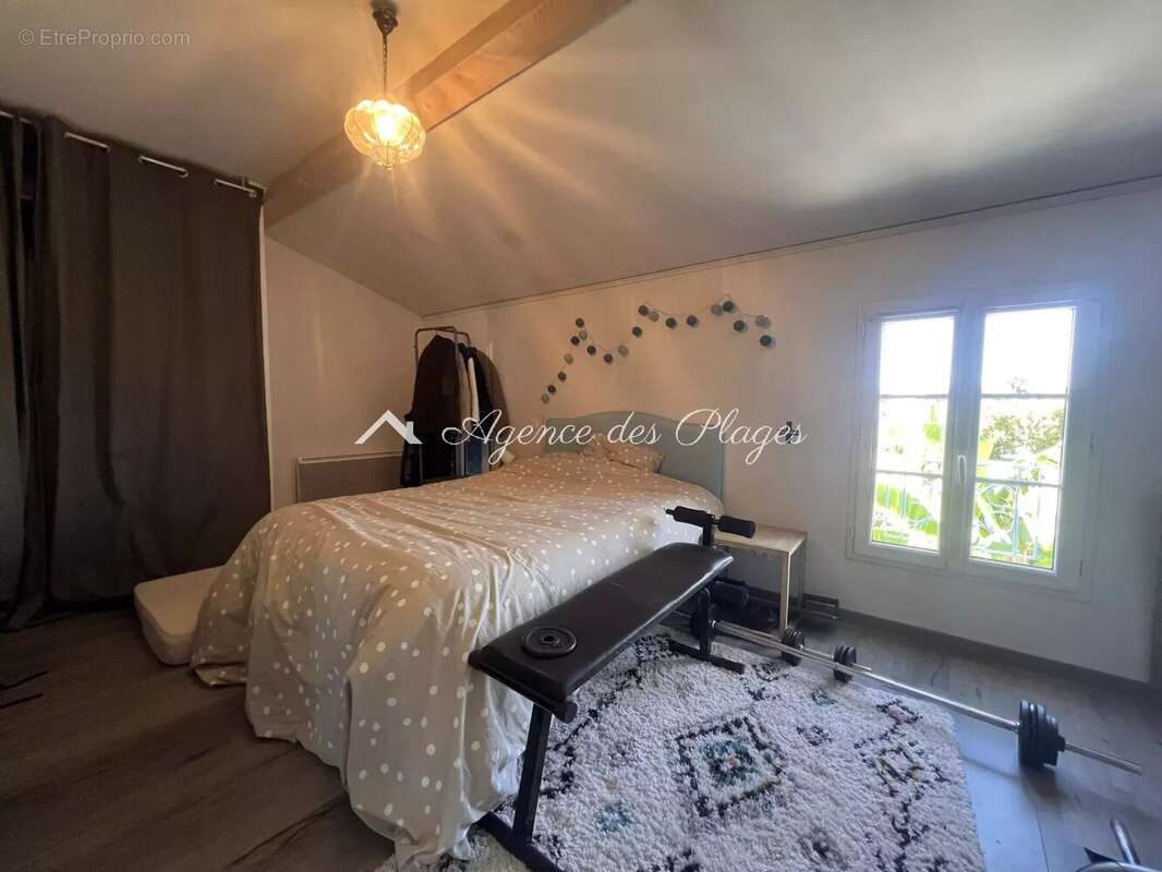 Maison à CORME-ECLUSE