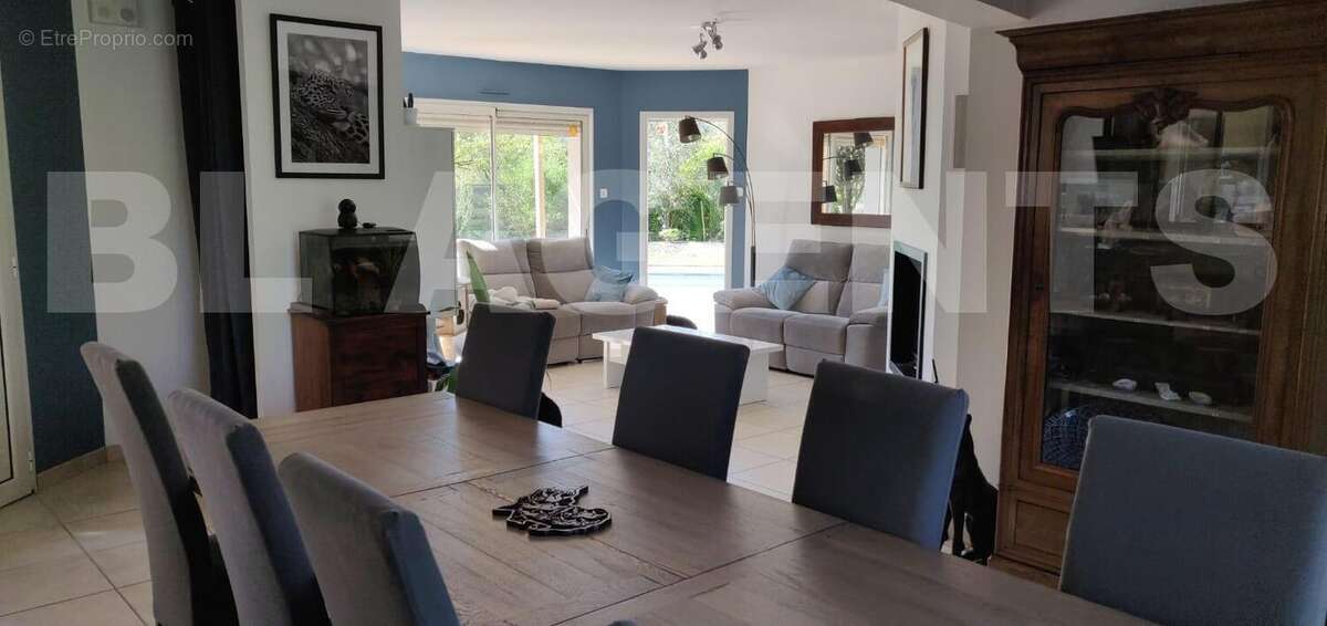 18 - Maison à SAINTE-ANNE-SUR-BRIVET