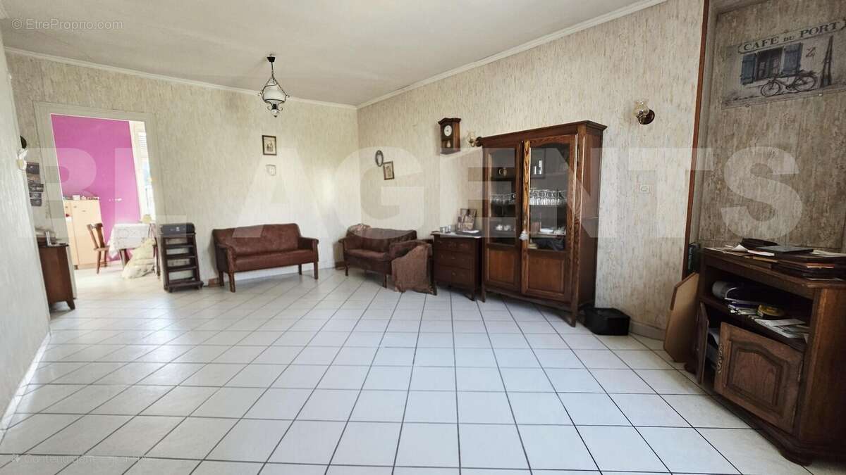 20250813_182926(1) - Maison à CARIGNAN