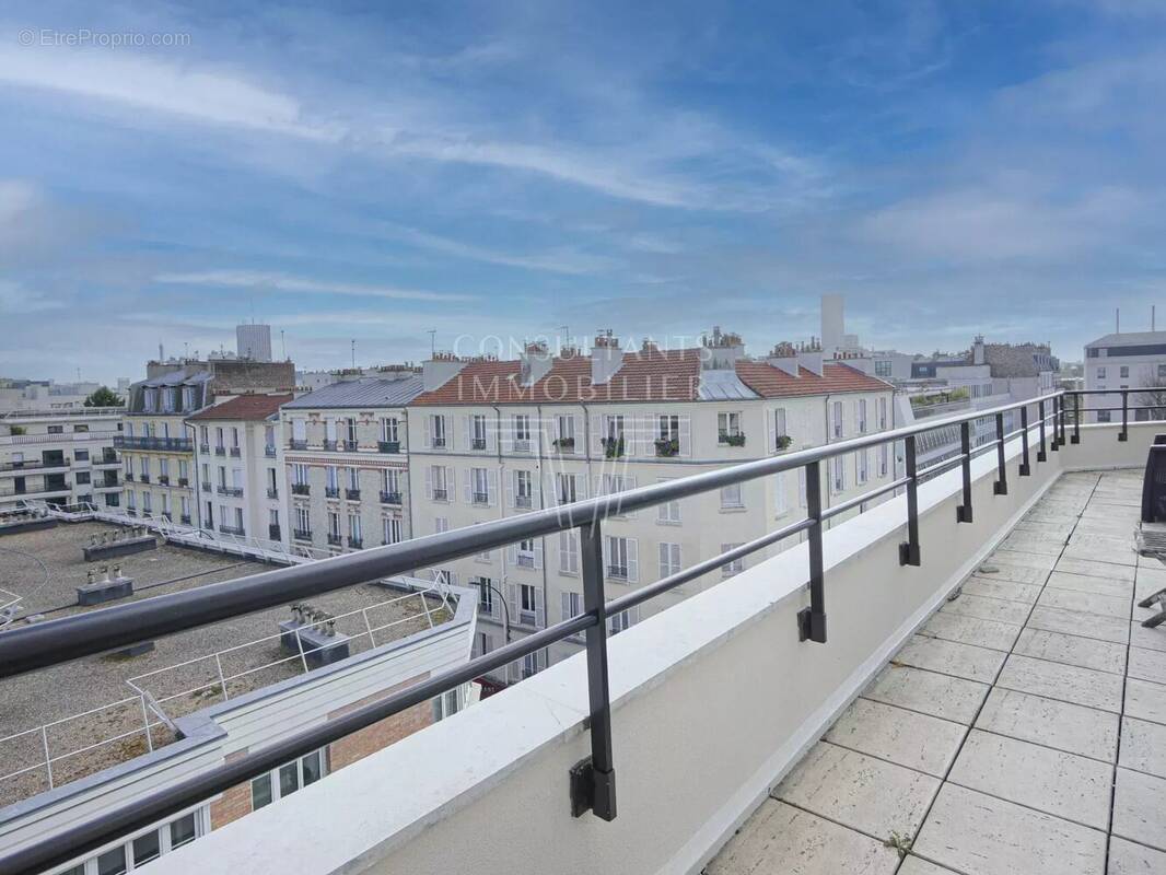 Appartement à LEVALLOIS-PERRET