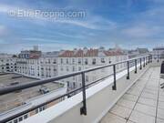 Appartement à LEVALLOIS-PERRET