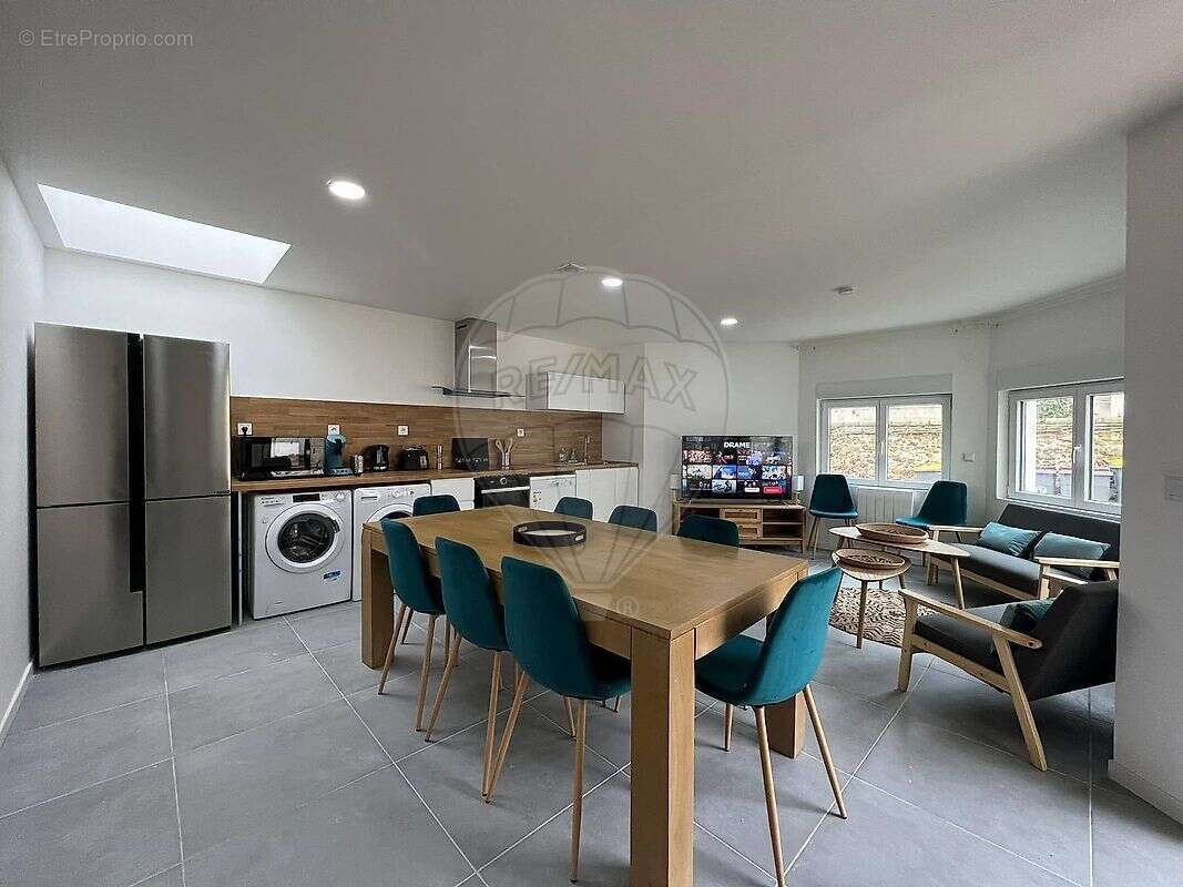 Maison à MONTEREAU-FAULT-YONNE