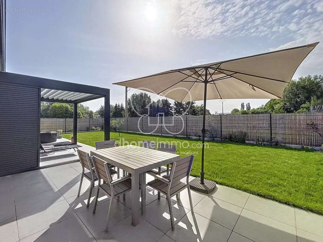 Maison à ROOST-WARENDIN