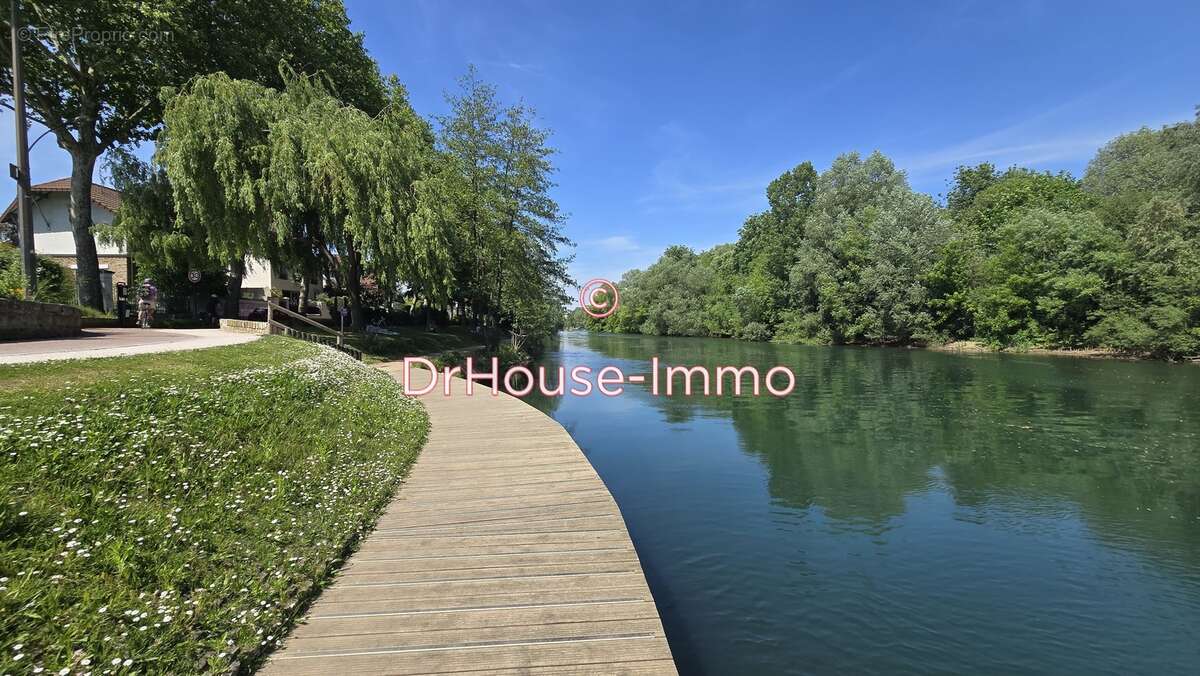 Maison à SAINT-MAUR-DES-FOSSES