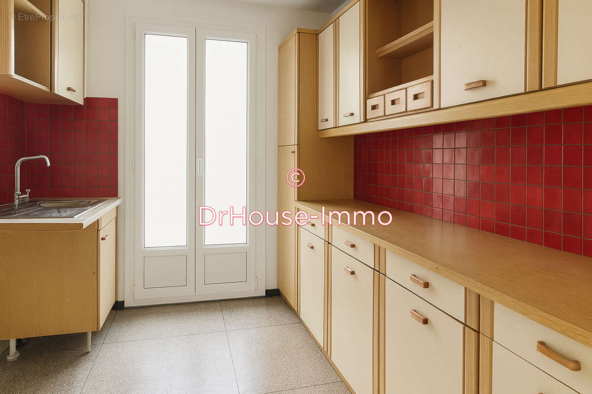 Appartement à SAINT-VICTORET