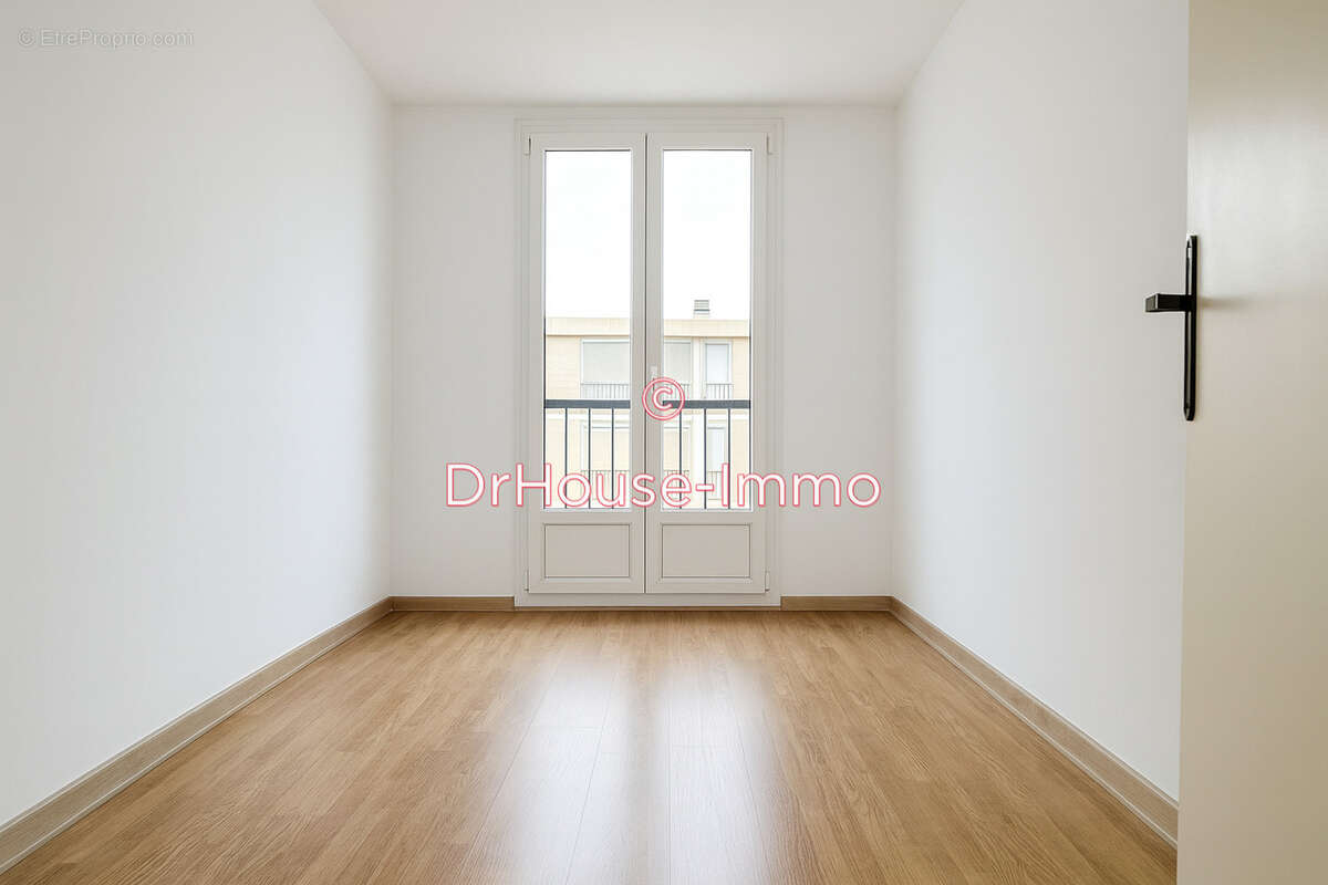 Appartement à SAINT-VICTORET