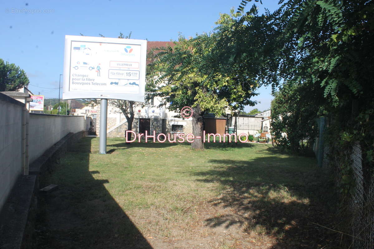 Terrain à VILLEPREUX