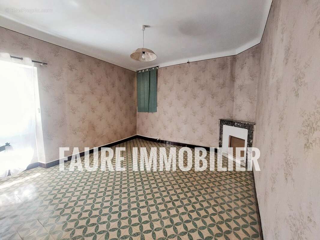 Maison à PONT-SAINT-ESPRIT