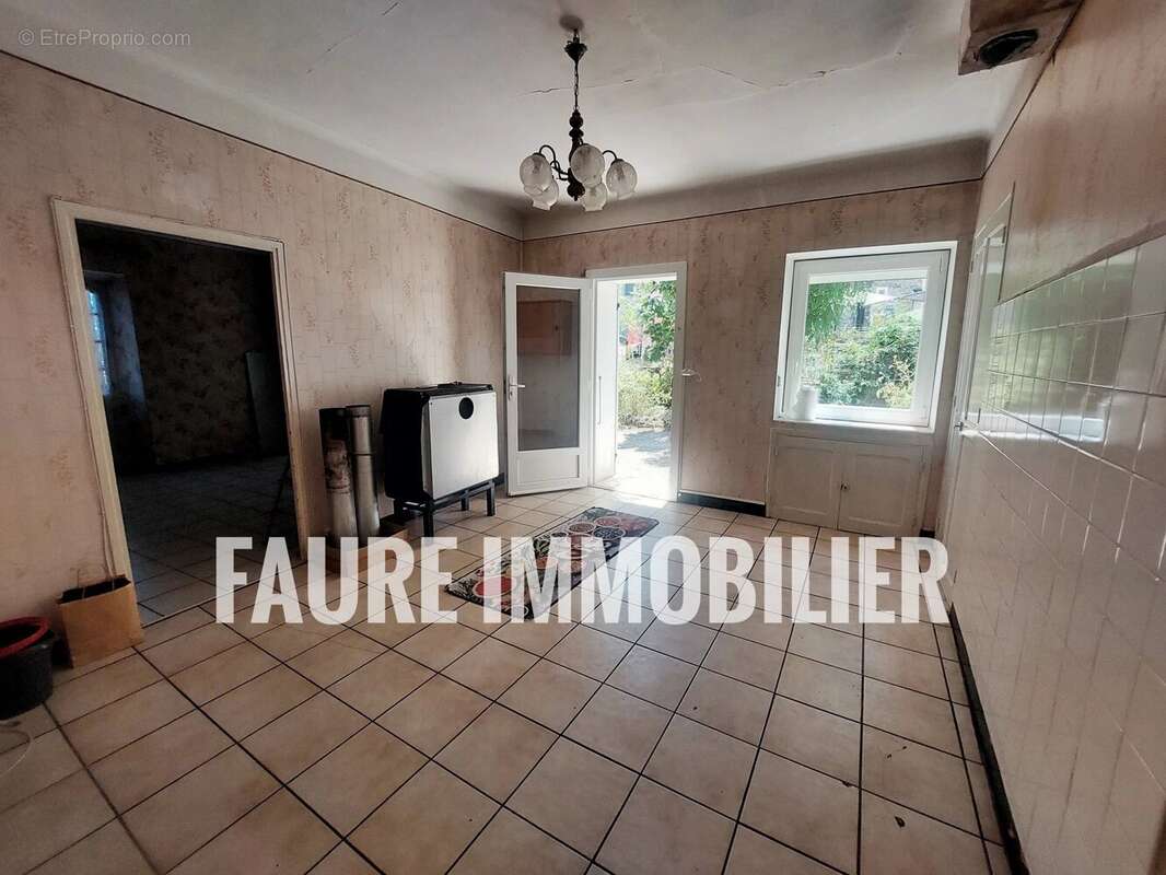 Maison à PONT-SAINT-ESPRIT