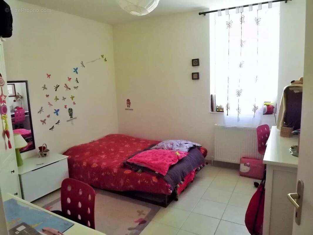 Appartement à SAINT-BARTHELEMY-DE-VALS