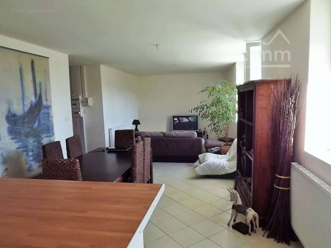 Appartement à SAINT-BARTHELEMY-DE-VALS