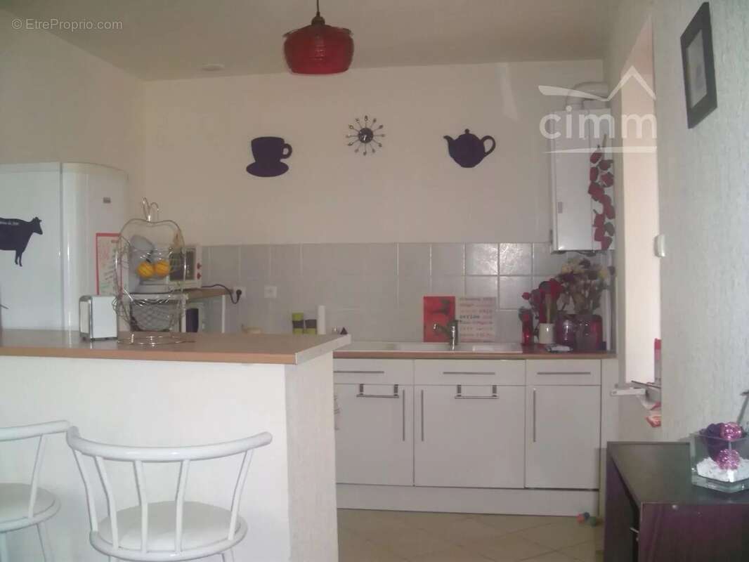 Appartement à SAINT-BARTHELEMY-DE-VALS