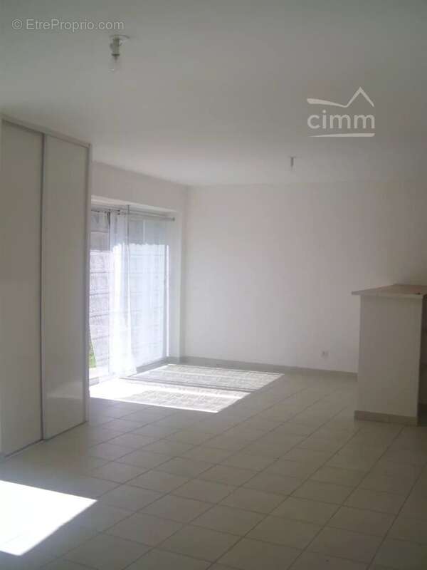 Appartement à SAINT-BARTHELEMY-DE-VALS