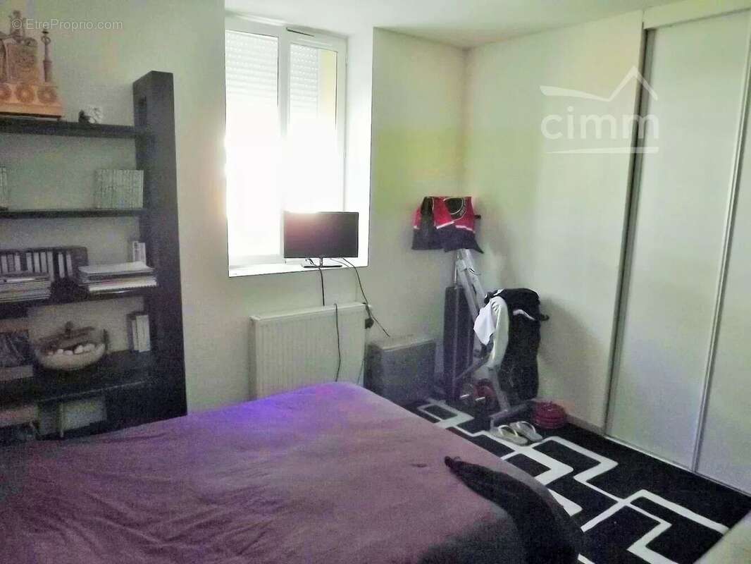 Appartement à SAINT-BARTHELEMY-DE-VALS