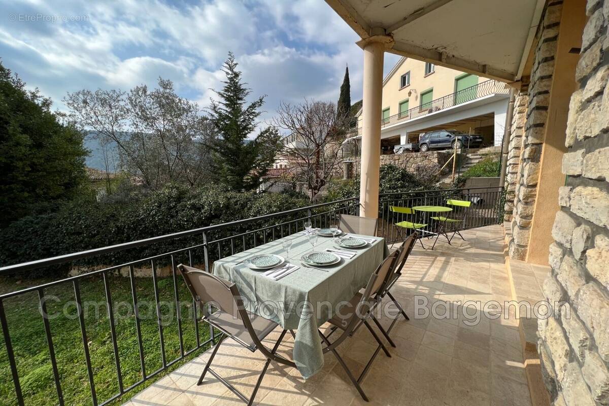 Appartement à BARGEMON