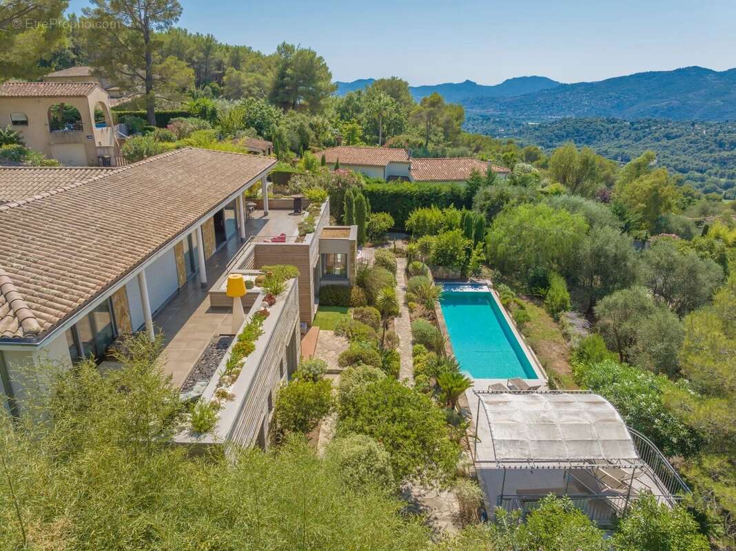 Maison à MOUGINS