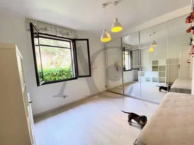 Appartement à VILLENEUVE-LOUBET