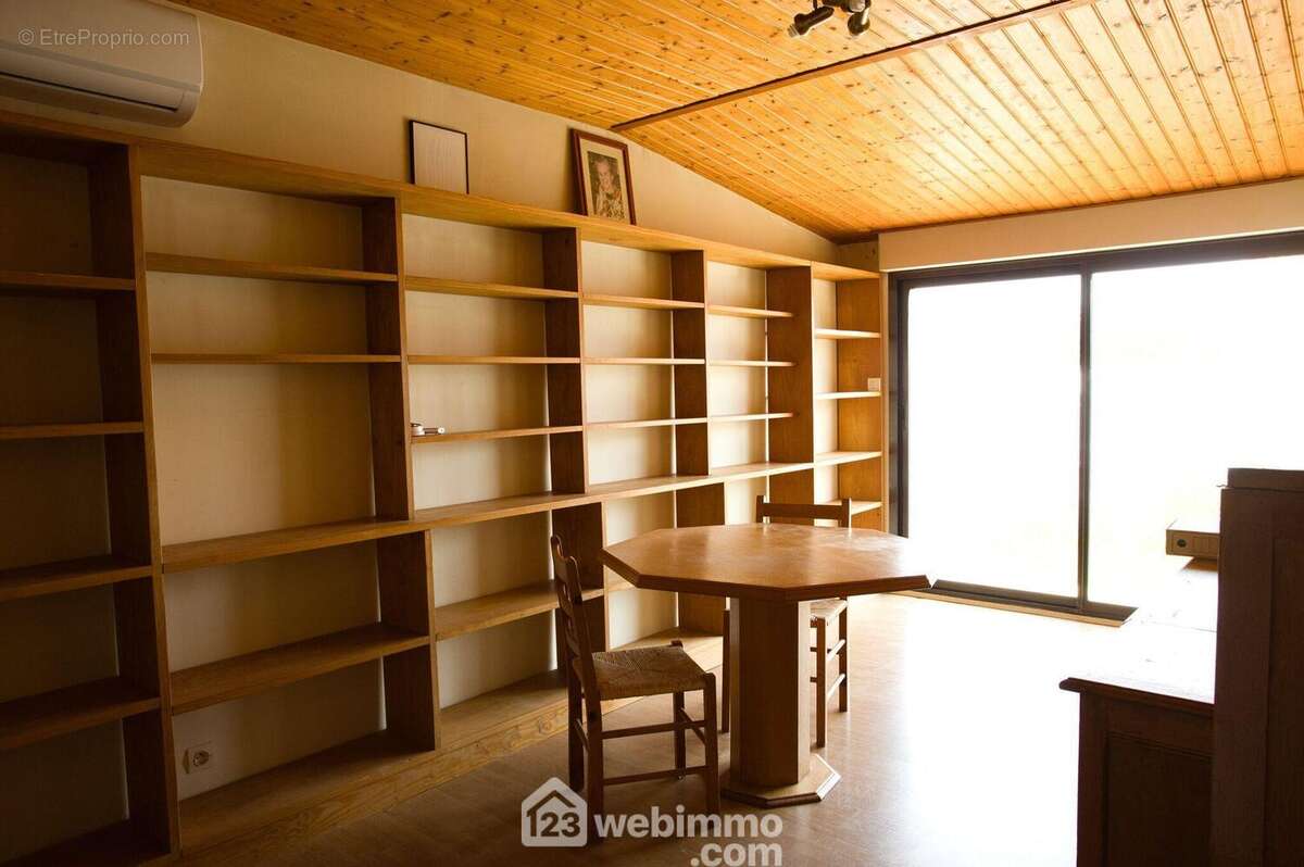 Maison à NIEUL-SUR-MER