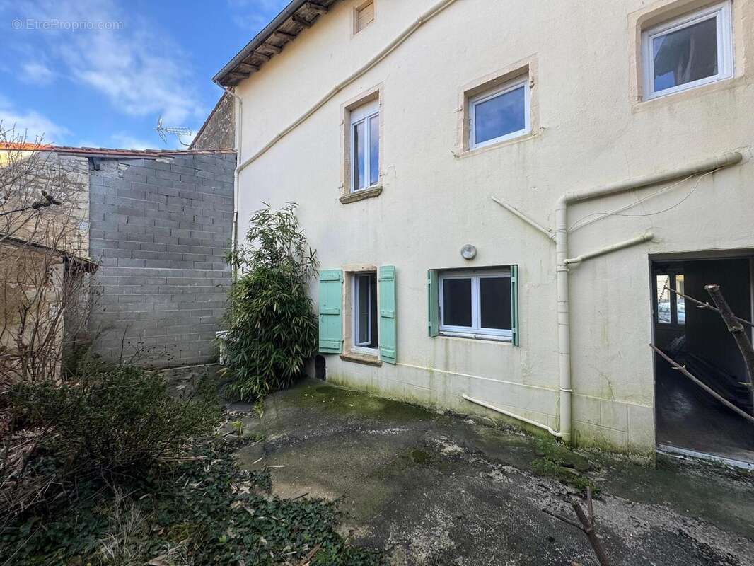   - Appartement à NIORT