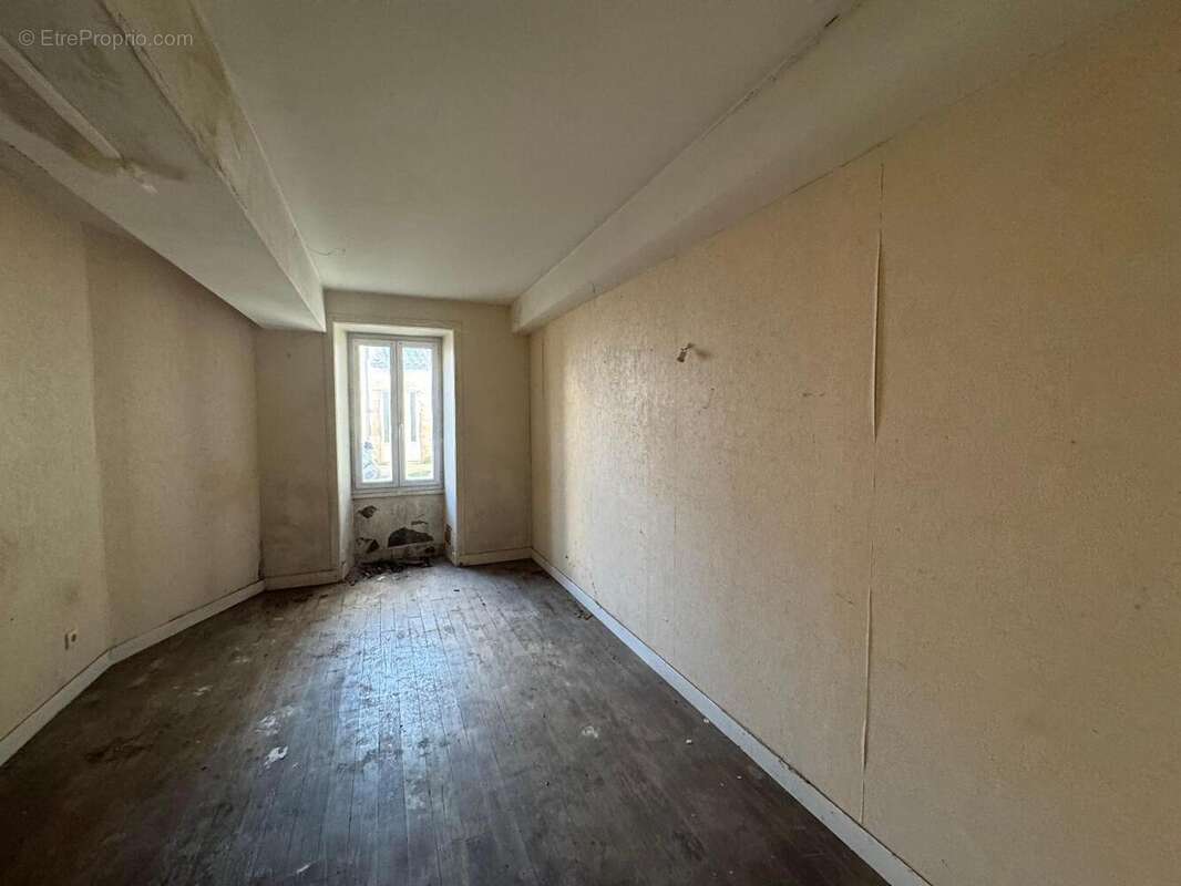   - Appartement à NIORT