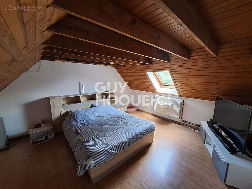 Maison à GOUZEAUCOURT