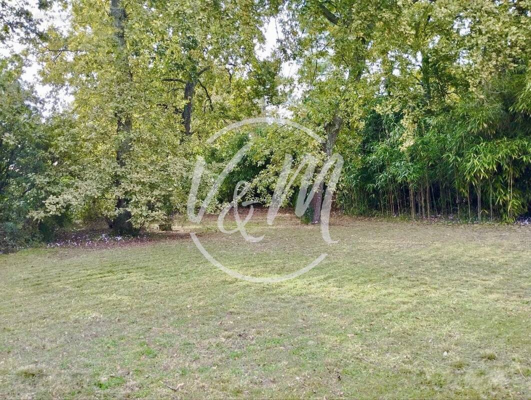 Terrain à ANDERNOS-LES-BAINS