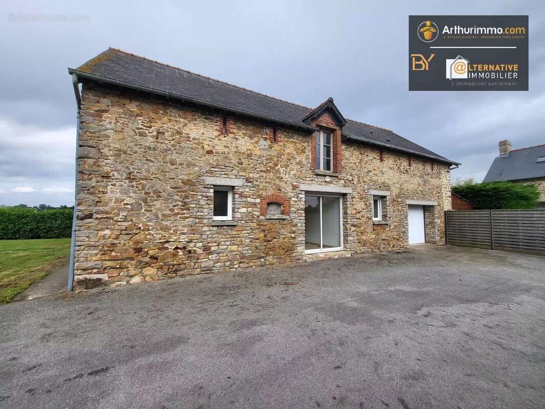 Maison à CHAMPEAUX