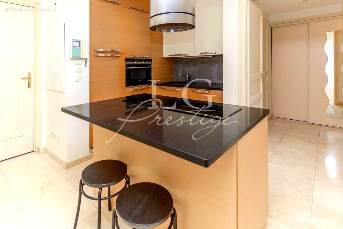 Appartement à THEOULE-SUR-MER